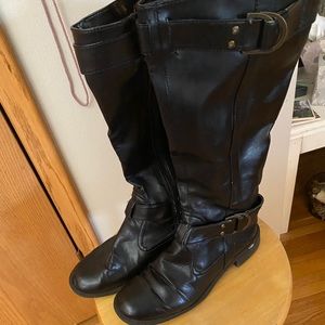 AEROSOLES Boots